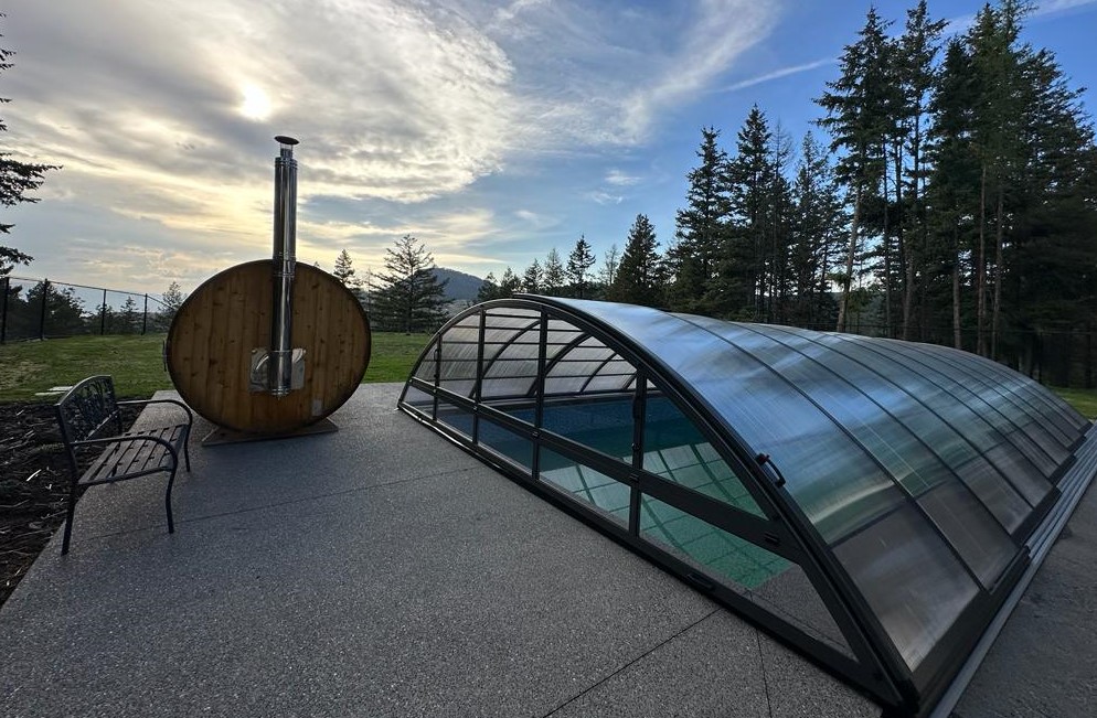 insulated pool enclosure in Canada